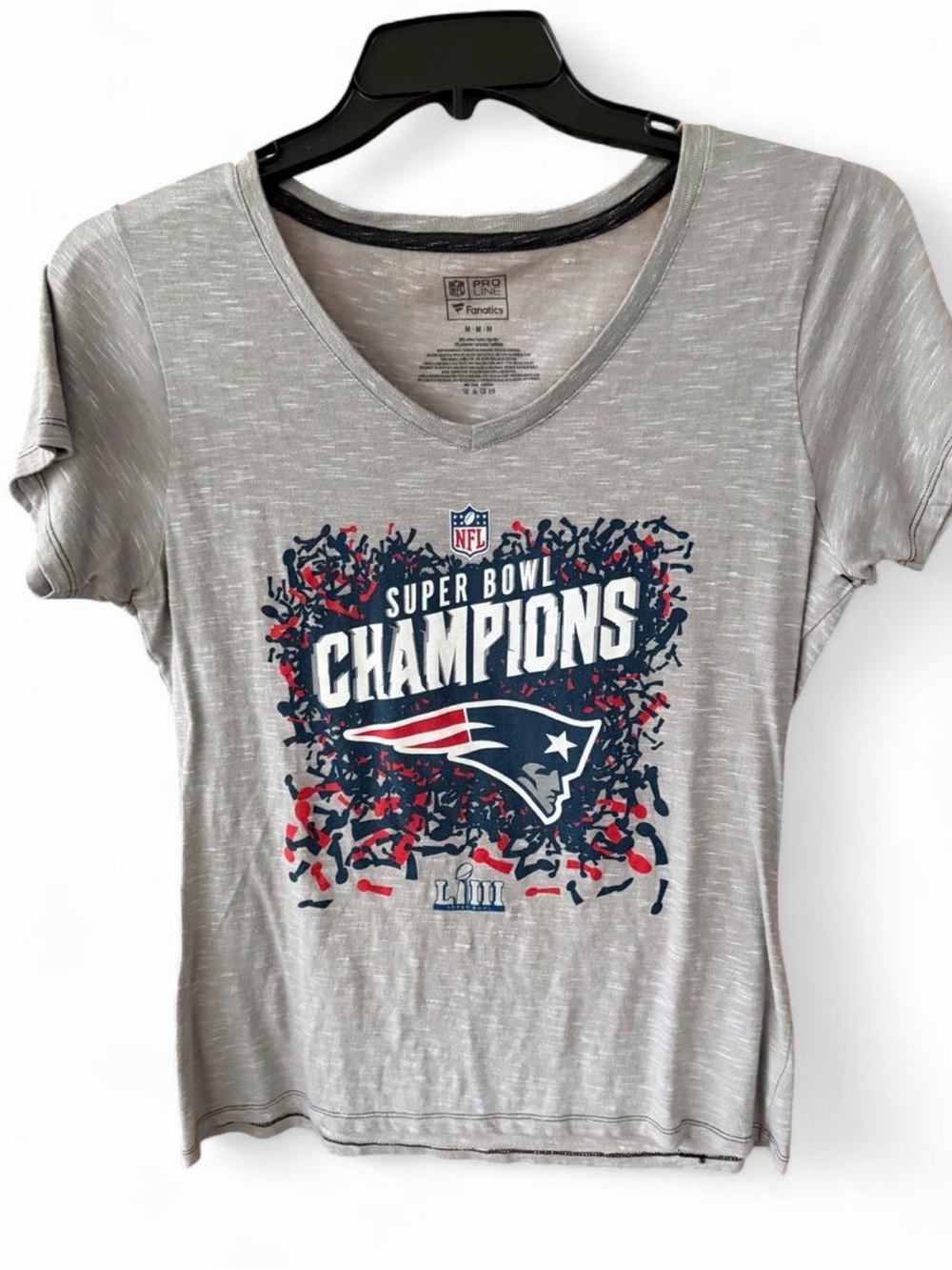 Fanatics Gray New England Patriots Super Bowl Champions V-Neck Tee- M